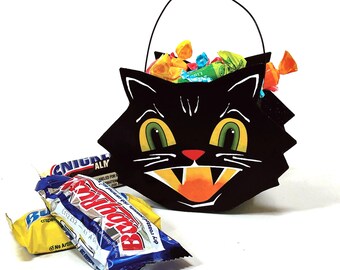 Black Cat Small Candy Bucket, Tin Favor Basket, Halloween Decor