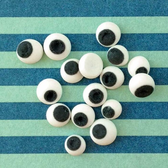 50 Tiny Royal Icing Eyes Eyeball Cake Decorations Edible Etsy