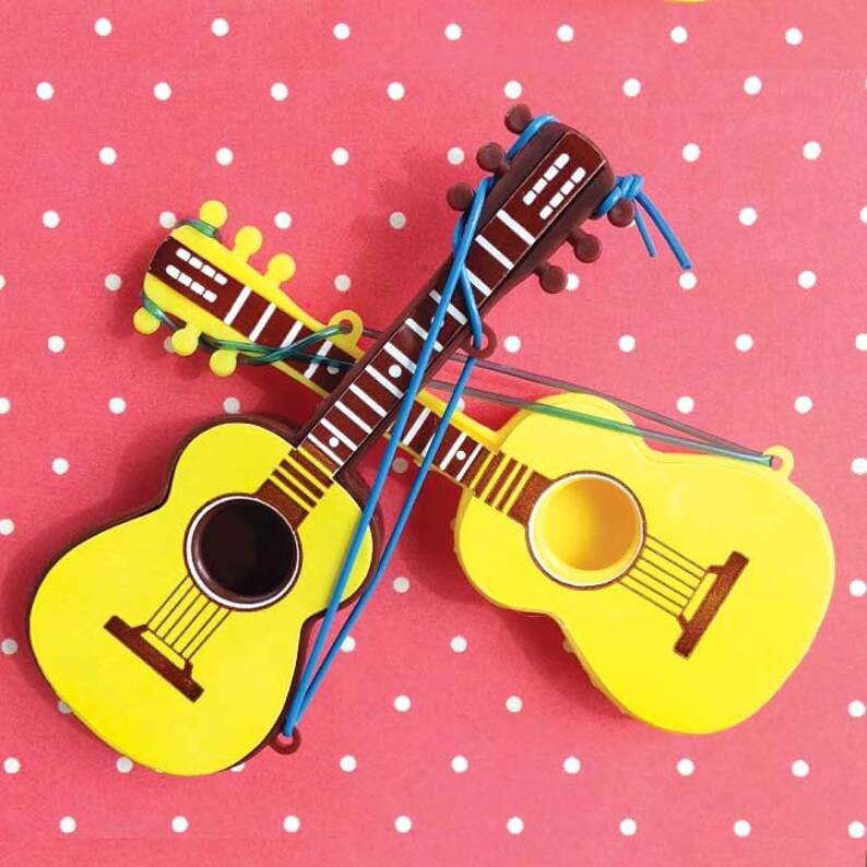 Guitar Cake Toppers Guitar Player Groom Rock and Roll Cake Plastic Guitar 2 Music Cake Topper Wedding Cake Topper Miniature Guitars