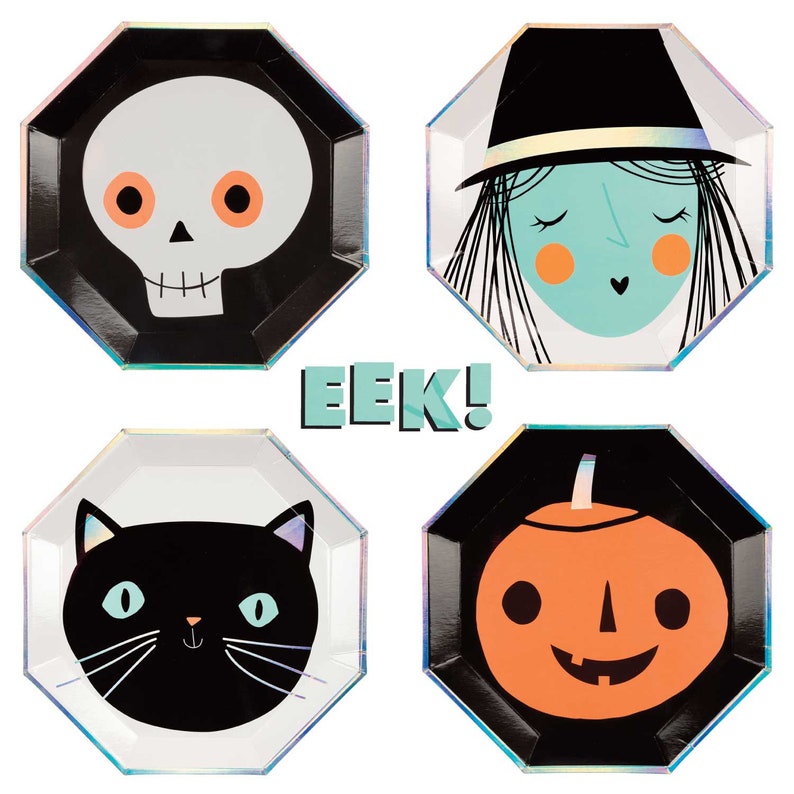 8 SPOOKY HALLOWEEN PLATES