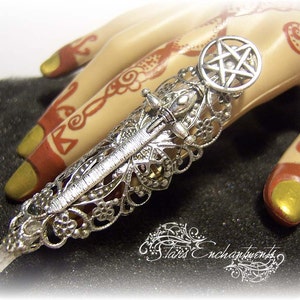 ATHAME, Sword, Dagger, Pentacle Quartz, Pentacle, wiccan pagan jewelry FINGER WAND Ring,