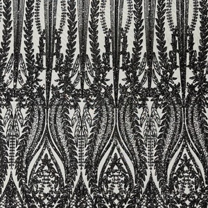 Zwart damastontwerp met pailletten geborduurd op een in vier richtingen rekbare mesh-stof.