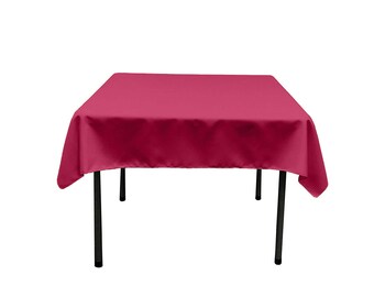 Superposition de table en popeline de polyester carrée aux fraises - Diamant. Choisissez la taille ci-dessous