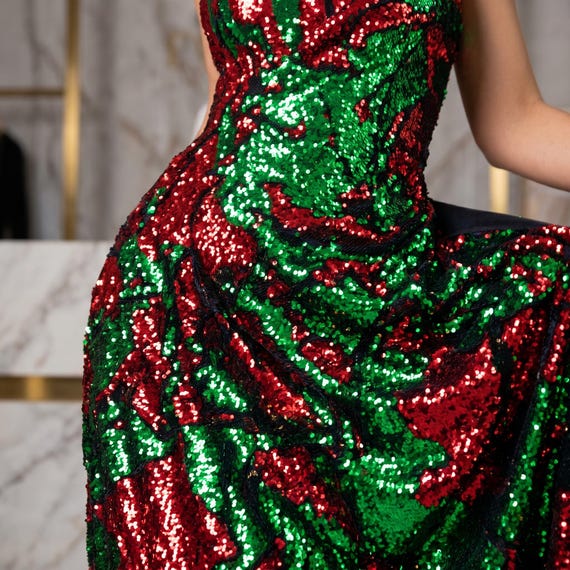 christmas dress material Red Green Reversible Sequin Fabric, Color Changing Flip Sequin Fabric, Stretch Spandex Sequin Fabric, Fabric Yard Lace fabric Girl Dress Size:3-4Y Specialty: Garden Party Purple Embellished High Neck Find the Fabric Traditions