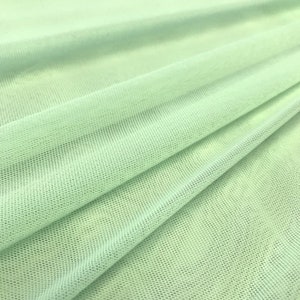 Menthe, 58/60 po. de large, solide extensible, tissu maillé puissant, nylon et élasthanne, vendu au mètre.