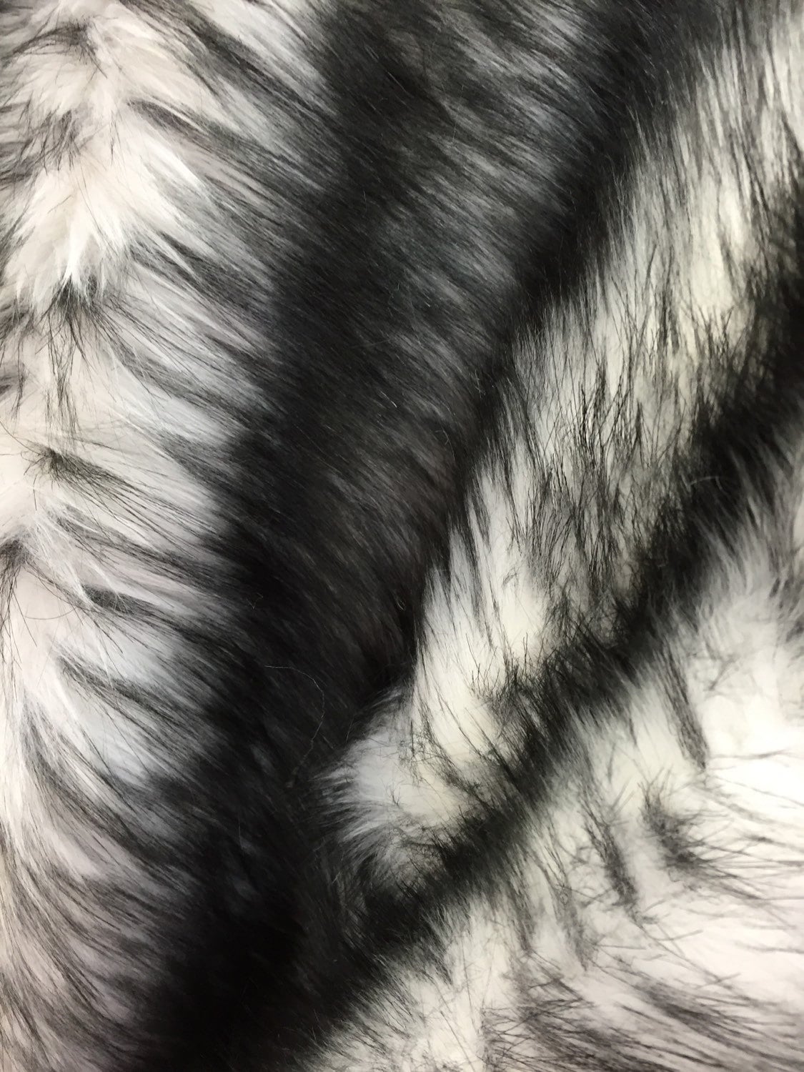 Husky Faux Fur Fabric By The Yard_ Shaggy Long Pile Fake Fur Material/ 2  TONE Fur Gray/Black