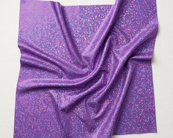 Tela de spandex con efecto holográfico de vidrio roto color lavanda, cortada a medida; tejido de tricot de nailon elástico en cuatro direcciones; tela de lámina metálica; tela para disfraces de danza.