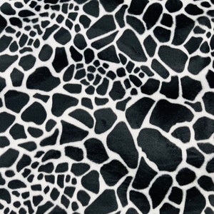 Black/White Giraffe animal Print Velboa Faux Fur Fabric/58&quot;/60&quot; Width/costumes/Upholstery/Children Blankets/Toys/Children Clothing.