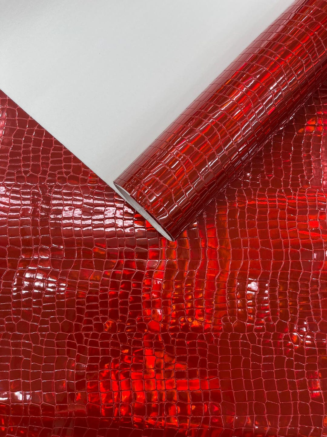 Red Crocodile Embossed PVC Holographic Vinyl Fabric / Upholstery ...
