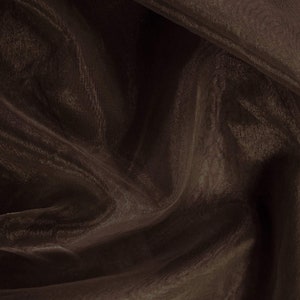 Tela de organza de cristal transparente, ligera, suave y transparente, 100 % poliéster, color marrón, de 58/60" de ancho. Se vende cortada a medida.