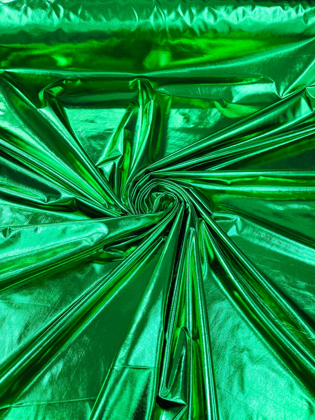 Grüne Metallic-Versandtaschen In Folie – Alle Größen Erhältlich, Ideal Für Den Versand Von Kleidung & Accessoires Versandtaschen Grün