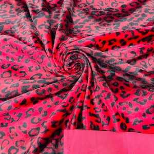Dark Red/Black Leopard animal Print Velboa Faux Fur Fabric/58&quot;/60&quot; Width/costumes/Upholstery/Children Blankets/Toys/Children Clothing.