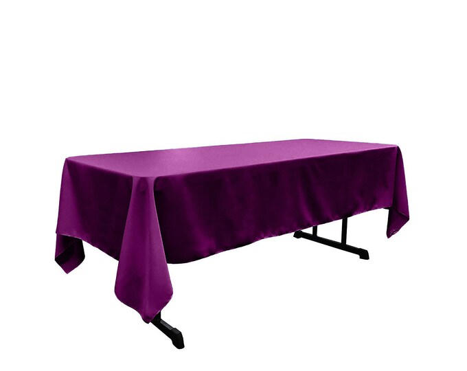 Magenta - Rectangular Polyester Poplin Tablecloth / Party supply.