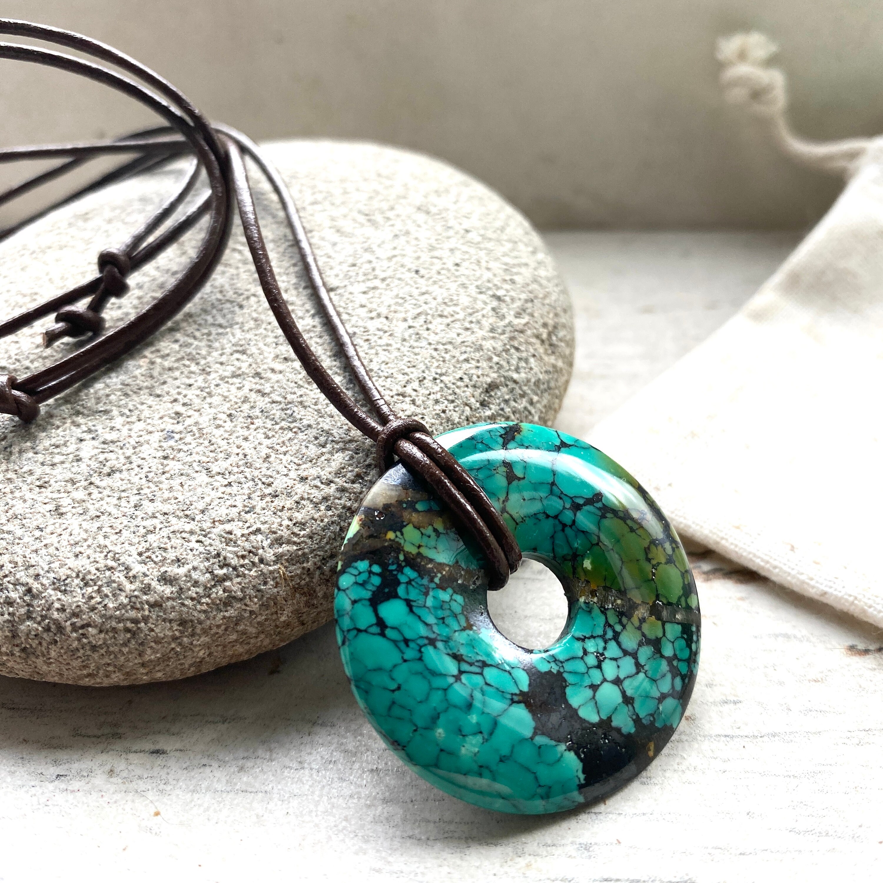 Natural Turquoise Donut Pendant Pi Stone Circle Necklace Rustic