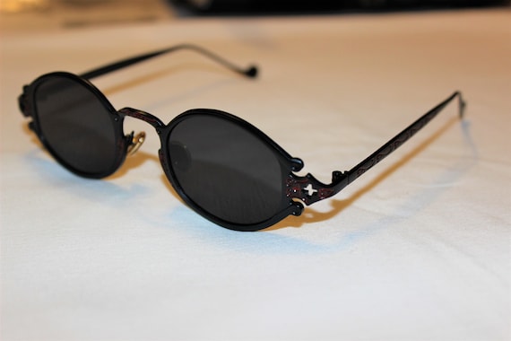 Sunglasses similar Jean Paul Gaultier Sonnenbrille Vintage | Etsy