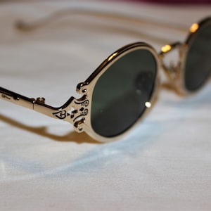 Sunglasses similar Jean Paul Gaultier Sonnenbrille Vintage Gold