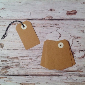 Petites étiquettes cadeaux, 20 mini étiquettes kraft, étiquettes de prix, étiquettes en papier cartonné kraft, mini étiquettes cadeaux, étiquettes et jeu de ficelle