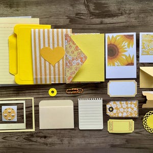 Kit diario spazzatura, mini kit, kit di ispirazione, kit fai da te, effimeri, kit di scrapbooking, kit amico di penna, kit di posta ordinaria, effimeri gialli, effimeri fatti a mano
