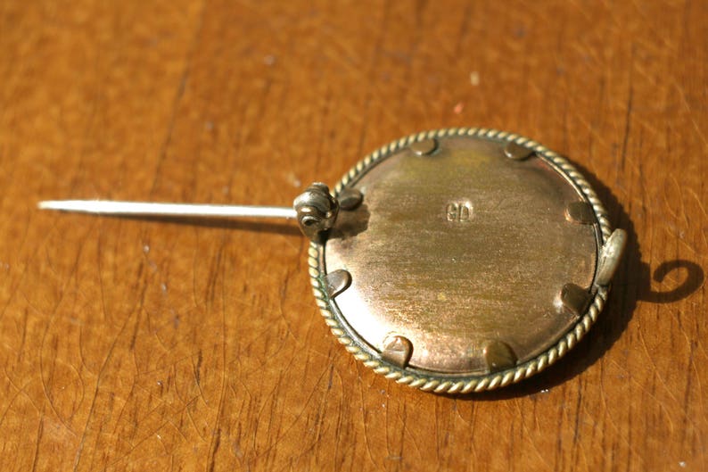 vintage brass photo brooch 1900s Amerikaner double