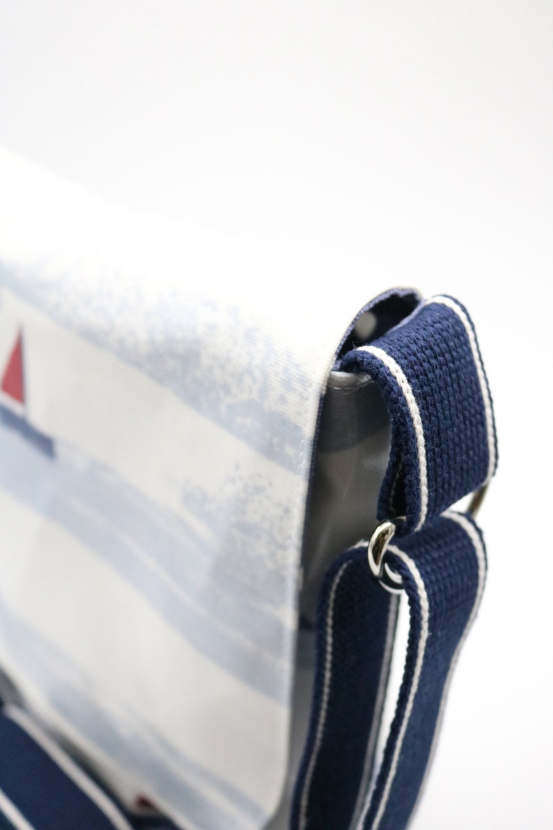 Oilcloth Messenger Bag. Vegan Bag. Waterproof Bag. Handmade. Etsy UK