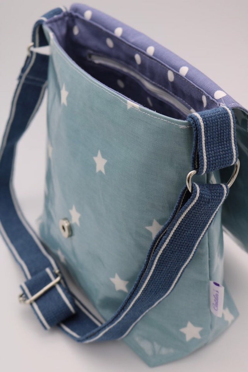 Blue star oilcloth messenger bag. image 2