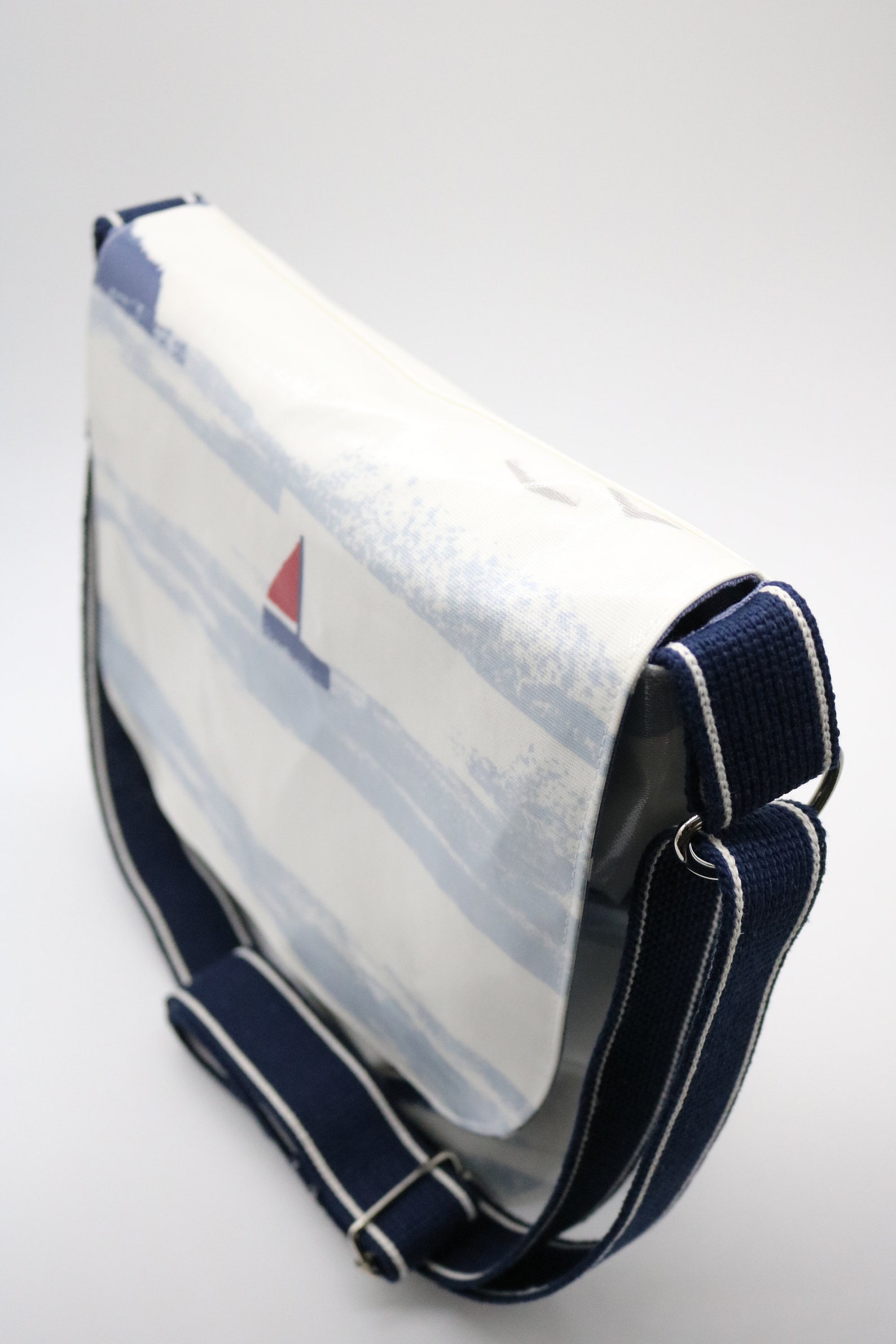 Oilcloth Messenger Bag. Vegan Bag. Waterproof Bag. Handmade. Etsy UK