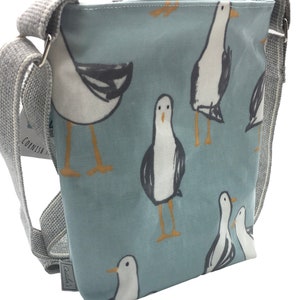 Seagull Design Cross Body Bag. Oilcloth. Waterproof. Gift. Dog Walking. zdjęcie 3