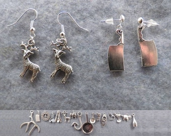 Hannibal plain earrings with the charm of your choice.