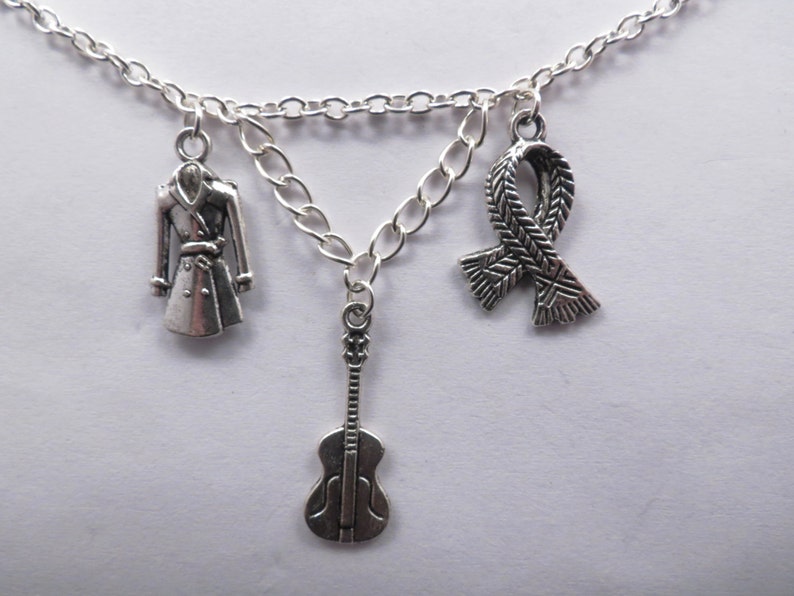 Sherlock Necklace 1 With the Theme of Your Choice - Etsy