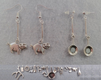 Hannibal plain dangle earrings with the charm of your choice.