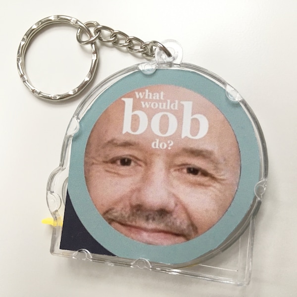 What Would Bob Mortimer Do? Pinball Advice Keyring