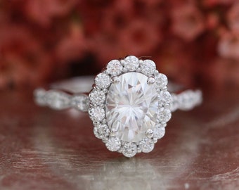 Half Eternity Wedding Dainty Ring Rose Gold Ring For Women Round Cut 7mm Moissanite Ring Halo Moissanite Ring 14K Gold Engagement Ring