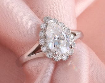 Pear Moissanite Diamond Ring 14k White Gold Vintage Halo Diamond Moissanite Engagement Ring Certified Moissanite Ring Wedding (Resizable)