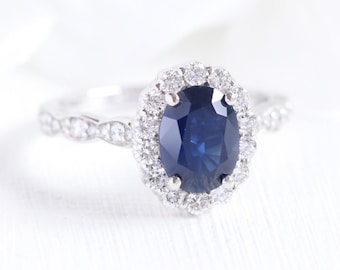 2.05 Carat Natural Oval Sapphire Engagement Ring in 14k White Gold Halo Diamond Blue Sapphire Ring September Birthstone Ring (Resizable)