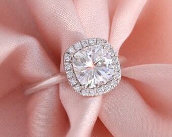 1.83 Carat Cushion Moissanite Diamond Ring 14k White Gold Halo Diamond Moissanite Engagement Ring Certified Moissanite Ring (Resizable)