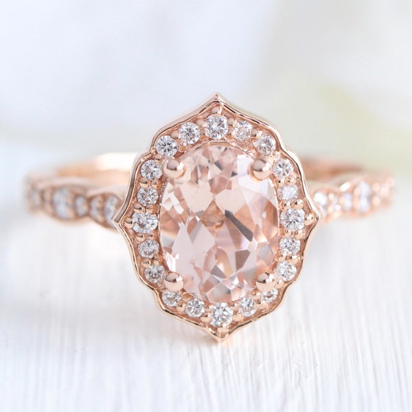 Vintage Floral Oval Morganite Engagement Ring in 14k Rose Gold Scalloped Diamond Wedding Band 8x6mm Oval Cut Gemstone Anniversary Ring