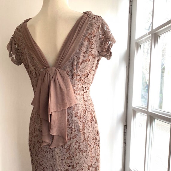 1950's "Mary Black Model" Mauve Silk and Lace Coc… - image 3