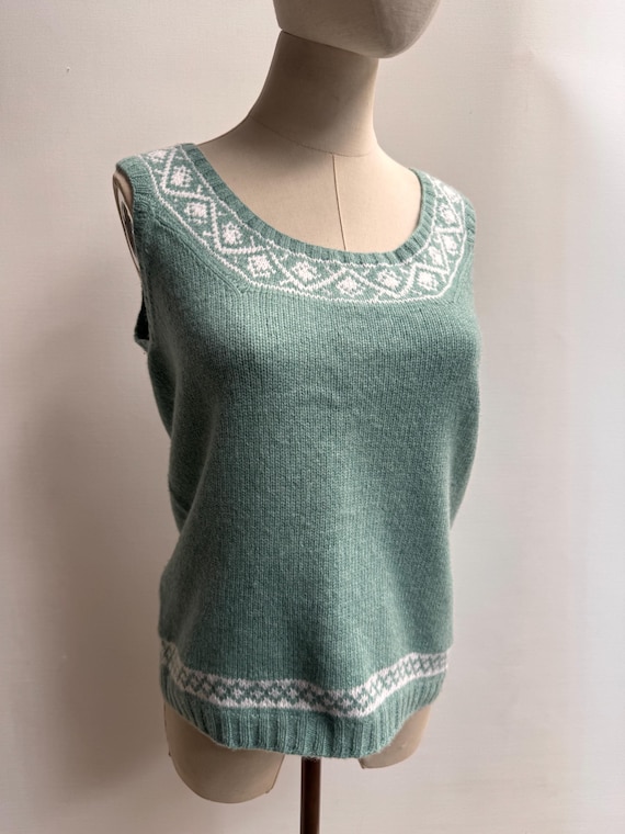 Vintage Fair Isle Hand Knitted Sweater Vest - Tank Top - Scotland - 100% Sage Green Soft Shetland Wool - S/M