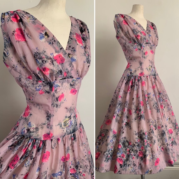 1950's “Rhona Roy” Pink & Lilac Floral Print Semi… - image 1