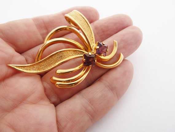Vintage Gold Tone Abstract Swirl Spray or Ribbon … - image 4