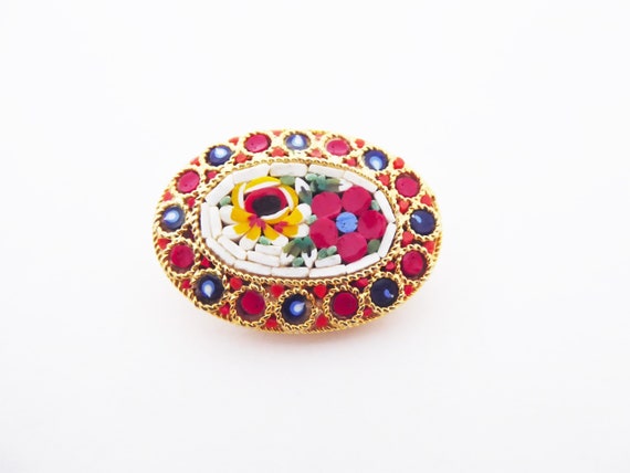 Vintage Italian Micro Mosaic Brooch Floral Oval Gold Tone Millefiori Style Vintage Italian Millefiori Mosaic White and Pink Floral Gold  main image 4
