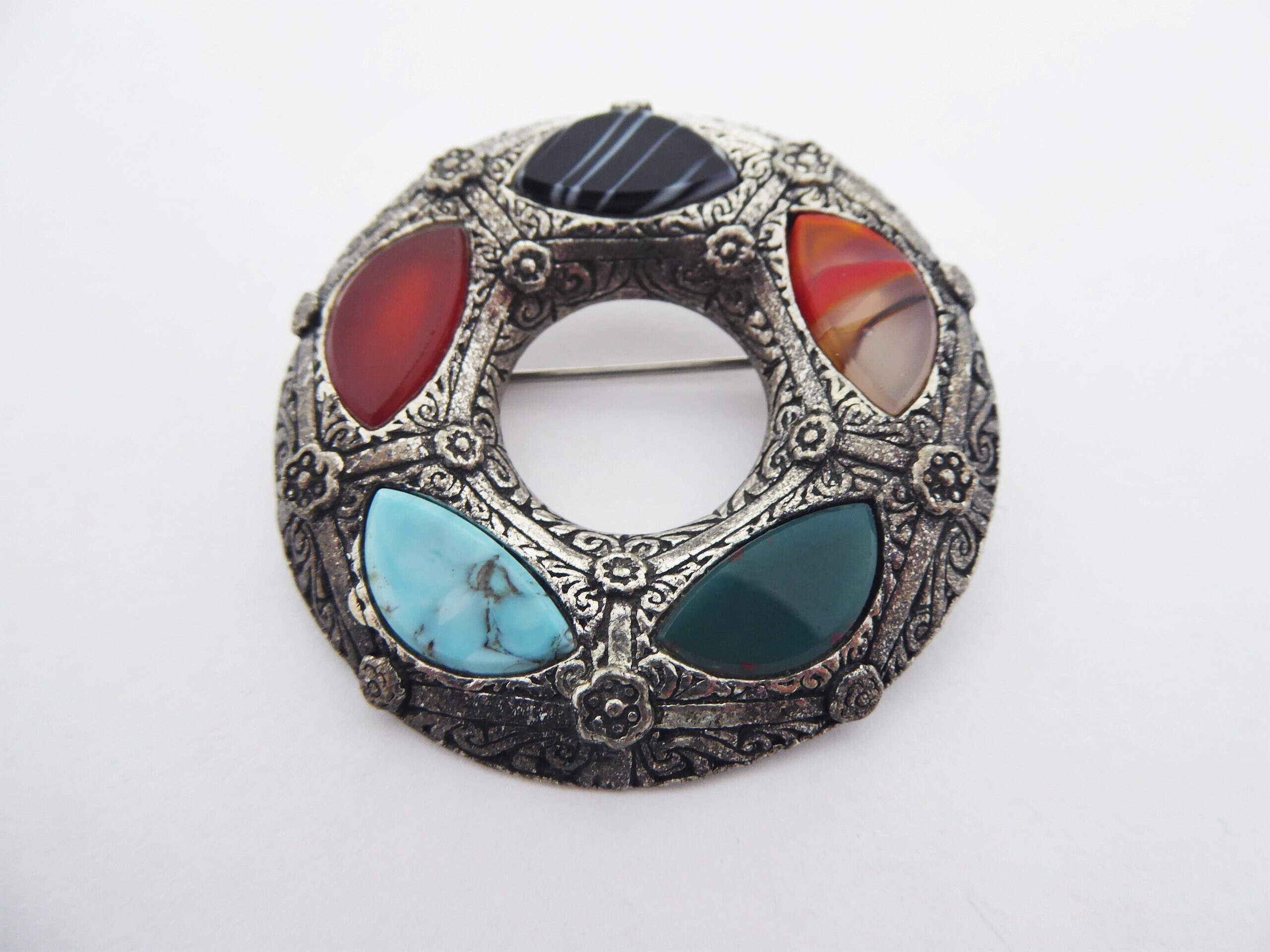 Miracle brooch - Etsy 日本