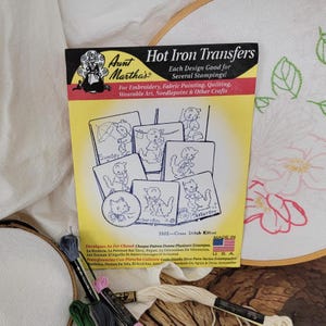 Cross Stitch Kitten Tea Towel Motifs #3502 Aunt Martha&#39;s Hot Iron Embroidery Transfer pattern