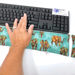 Ergonomic Keyboard and Mouse Wrist Rest Set: Washable Cover, Heat Pack