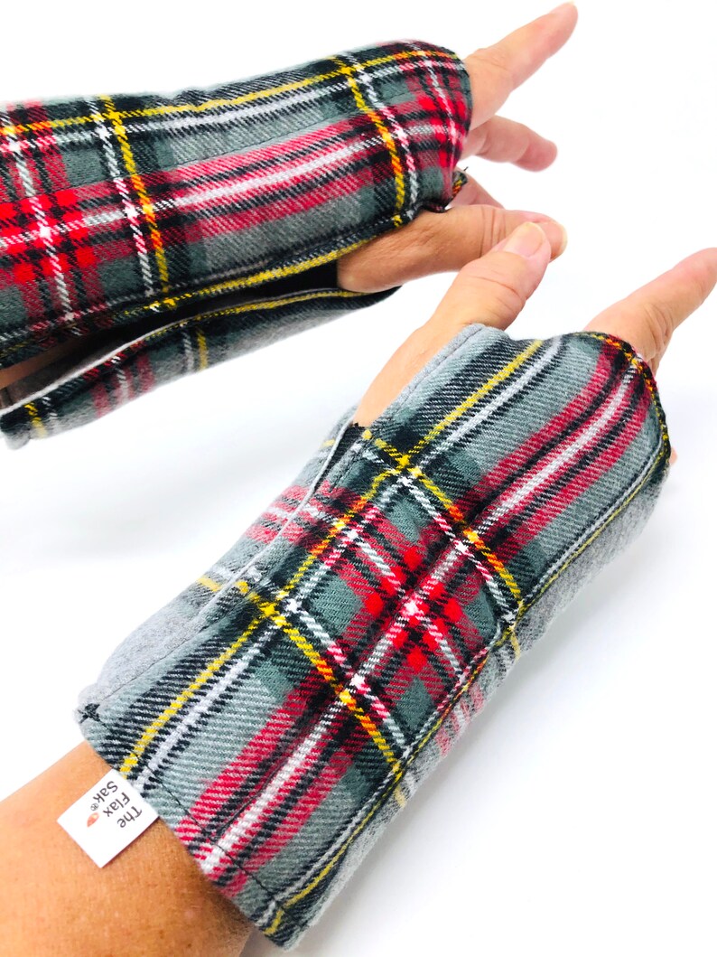 1 Wrist and hand heat wrap All Flax Carpal tunnel relief Etsy