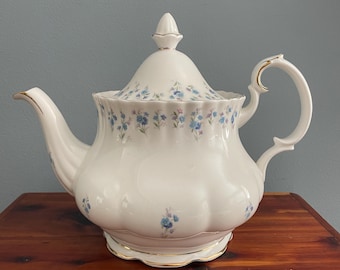 Royal Albert Memory Lane Bone China Teapot Large 6 Cup Vintage Blue Floral Gold