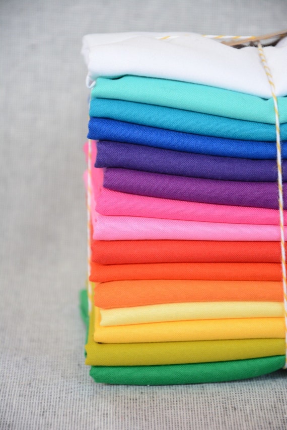 7 Fabrics Kona Solids /"Rainbow Bright/" FQ Bundle Cottons