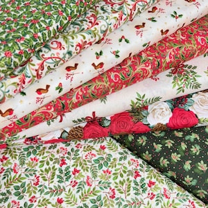 Christmas Cotton Fabric - Makower Classic Foliage - Fat Quarters and Meterage