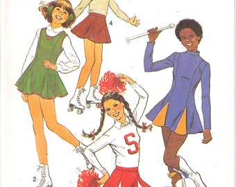 Simplicity  8131  Girls' Cheerleader and Skating Costumes   ID368