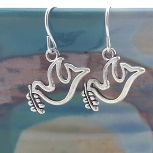 Peace Dove Earrings - Peace Dove Jewelry - Small bird earrings - cute little bird earrings - Doves earrings - peace doves - peace earrings
